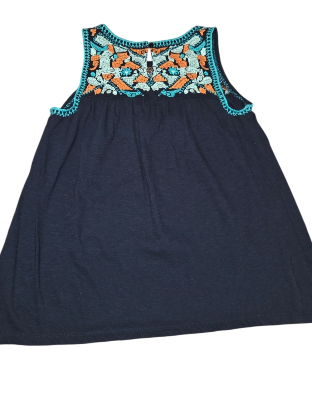 Crown & Ivy Boho Embroidered Yoke Sleeveless Blouse Tank - Picture 2 of 10